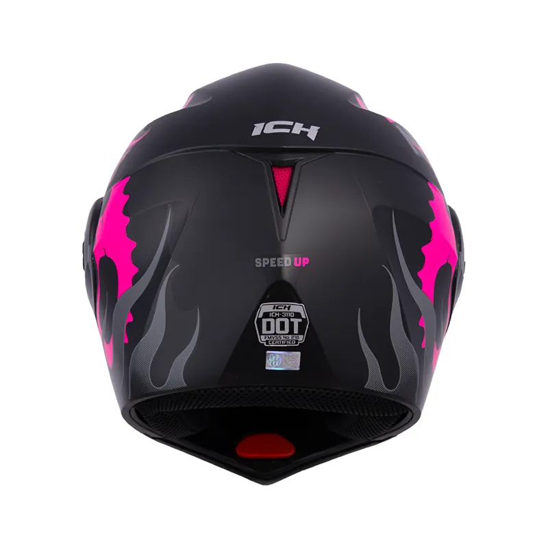 _0001s_0002_ICH_3110_SPEED_UP_NG_F_GR.OS_SM.DO_POST.webp