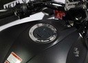 PLATINA TAPA METAL GUARD TANQUE SUZUKI GIXXER 250/150 2016 UP