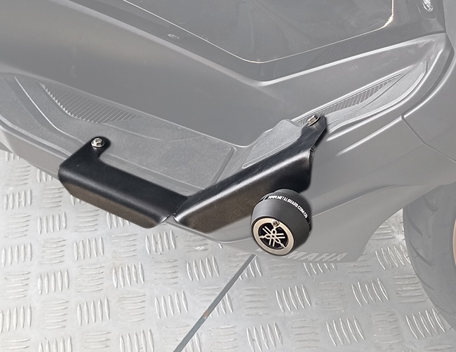 SLIDER METALGUARD PISO YAMAHA NMAX